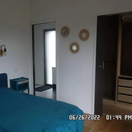 Maison Moderne Pour 4- 5 Personnes *