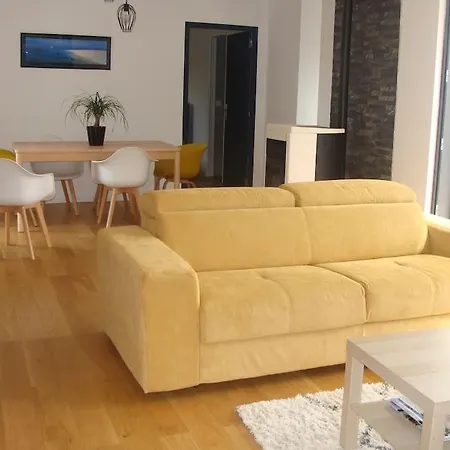 Villa Maison Moderne Pour 4- 5 Personnes